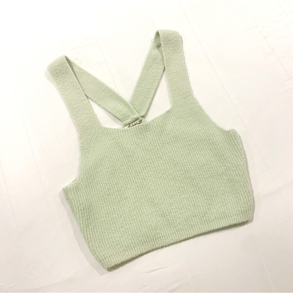 Free People Tops - ✨ FREE PEOPLE GREEN TOP ✨